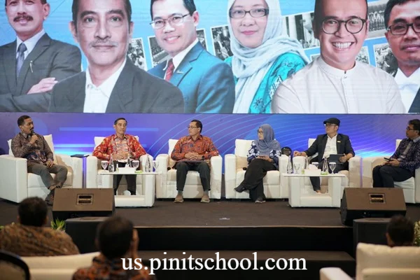 Fungsi Buku Sejarah Kementerian